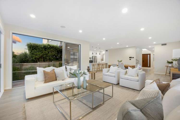 7 Bounty Road Long Bay_10