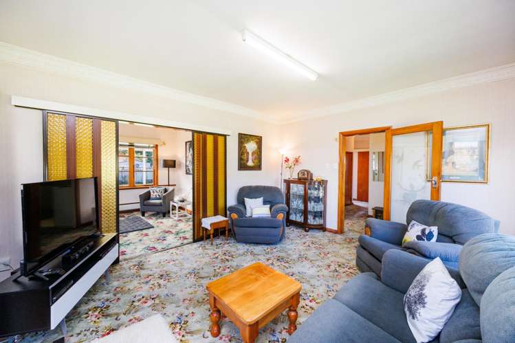 6 Freyberg Street Roslyn_10