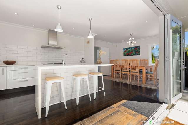 8 Otaki Street Miramar_4