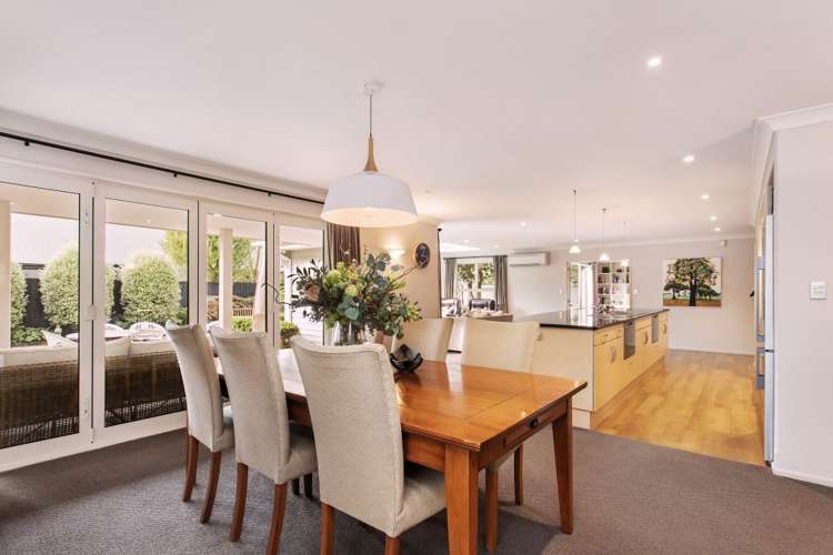 4 Springvale Gardens Harewood_7