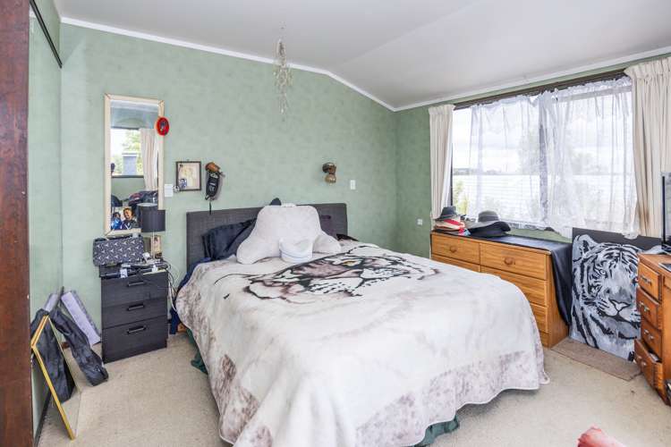 131 Amanda Avenue Dinsdale_14