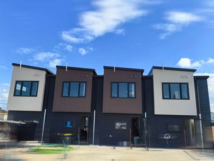 Lot1/17,19,21&2 Von Sturmer Street_0