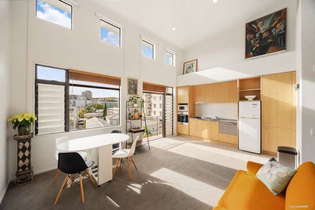North Facing New Yorker