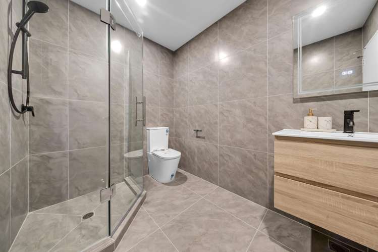 101B & D Gossamer Drive Pakuranga_22