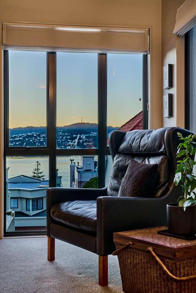 12/22 Oriental Terrace Oriental Bay_1