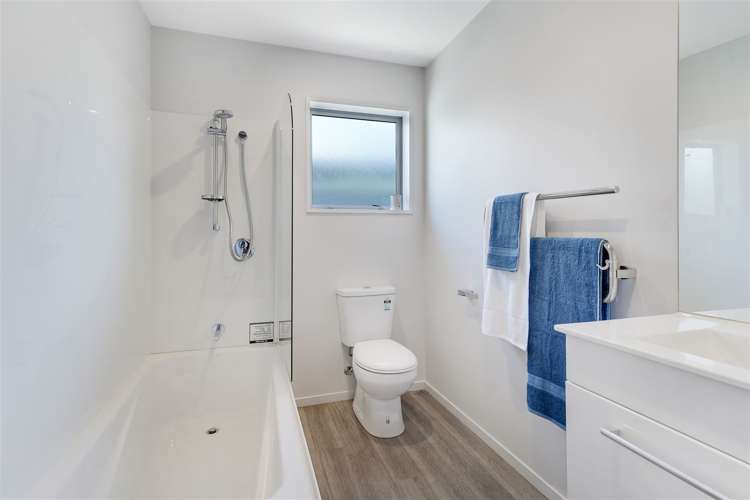 25 Bronco Drive Aidanfield_12