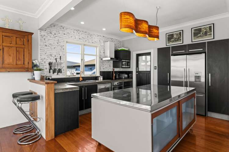 236 Kennedy Road_0