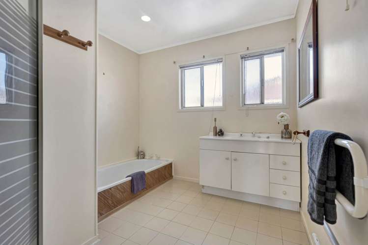 1 Vanbrugh Place Bucklands Beach_14