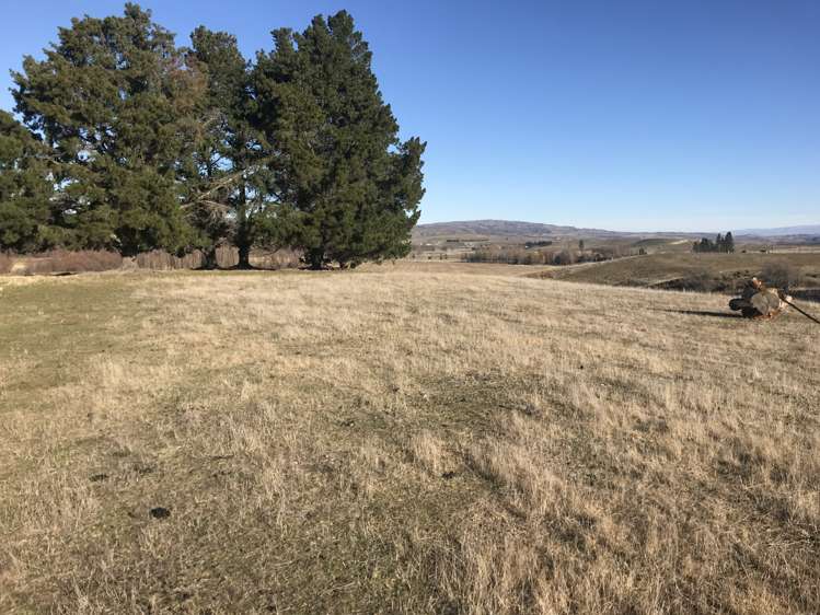 Lauder-Matakanui Road Omakau_5