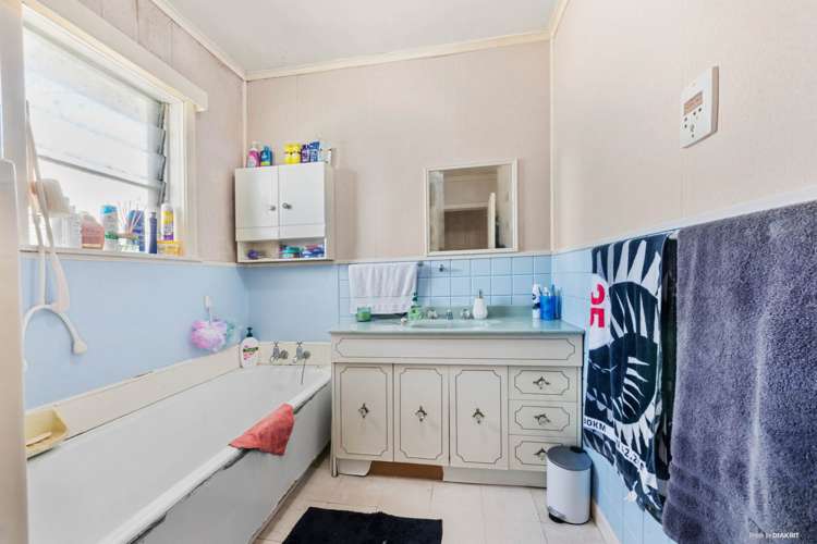 514 East Coast Road Windsor Park_7