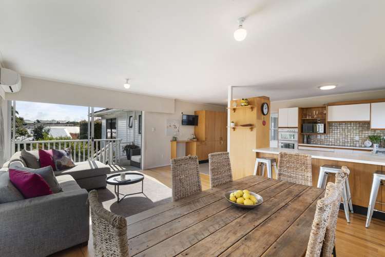 63 Seacliffe Avenue Belmont_6