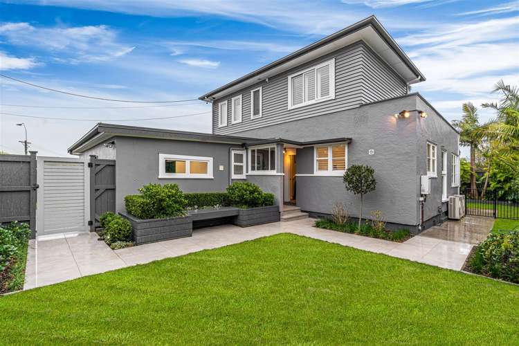 58 Old Lake Road Narrow Neck_17