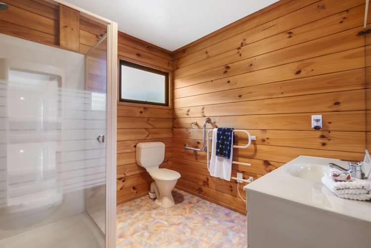 45 Pohutukawa Avenue Cockle Bay_18