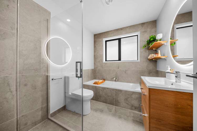 10 Pakirikiri Street Long Bay_16