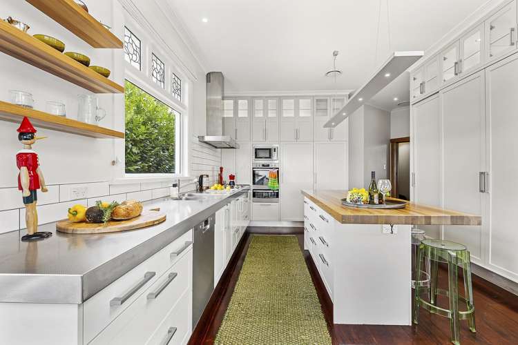 39 Mills Road Brooklyn_13