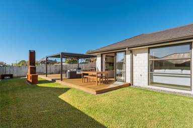 25 Charlotte Drive_2