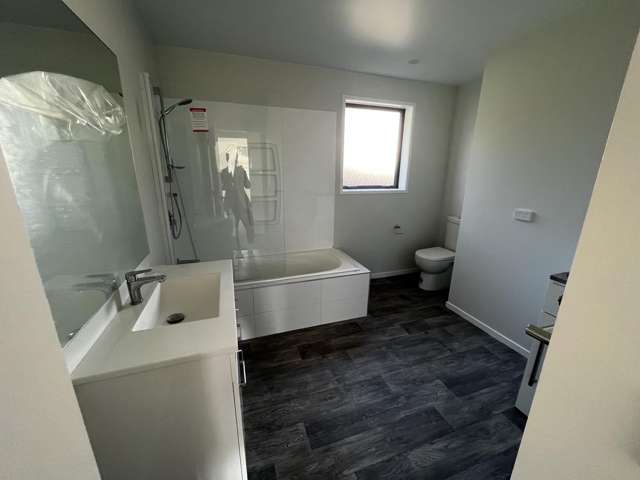 33a Achilles Street Stratford_2