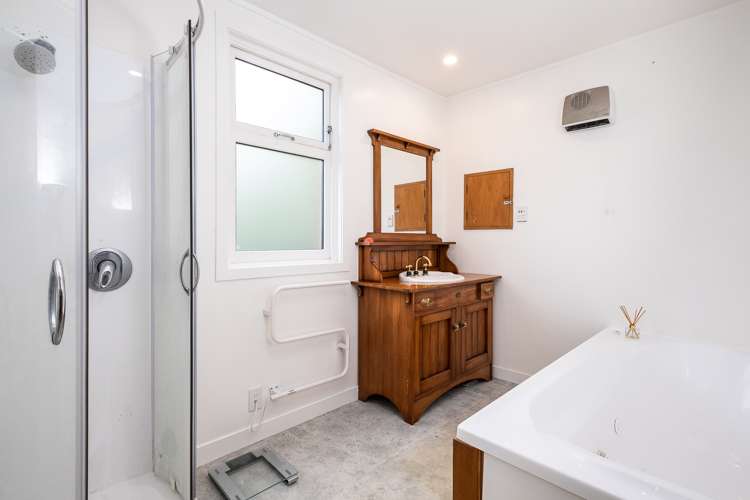 117 Forfar Street Clyde Hill_12