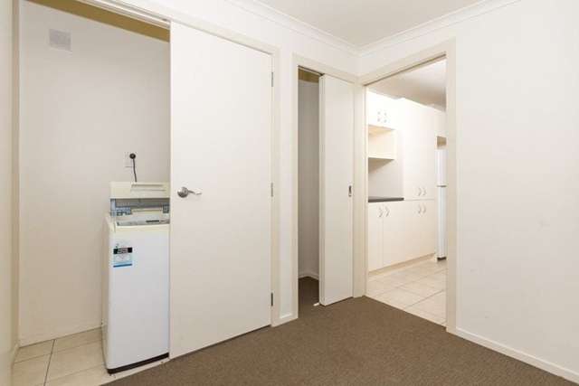 8B Snead Place Hamilton East_4