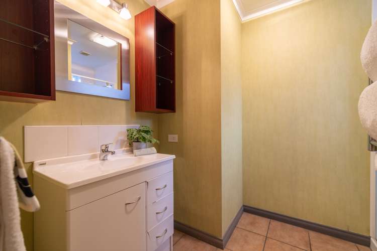 129 Govan Drive Te Anau_12