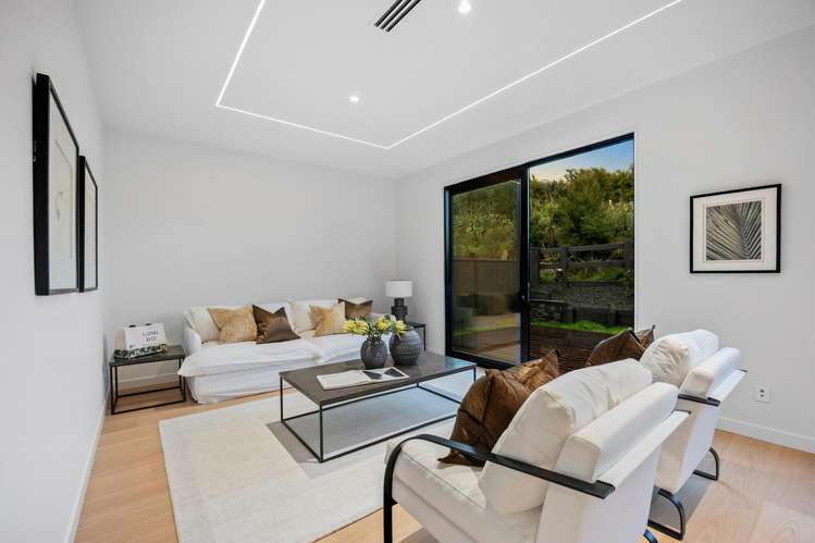 17 Humenga Place Long Bay_14