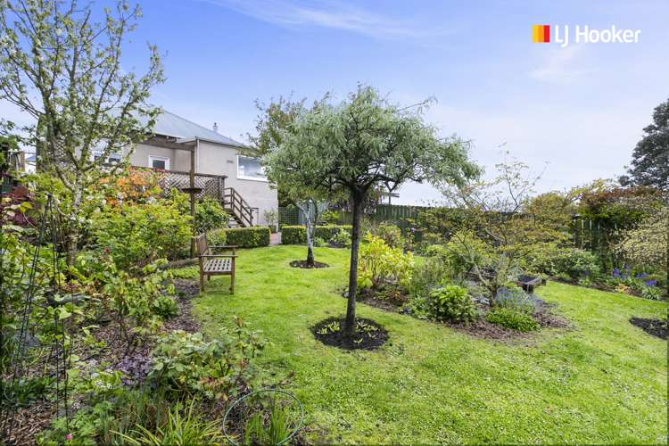 15 Nottingham Crescent Calton Hill_15