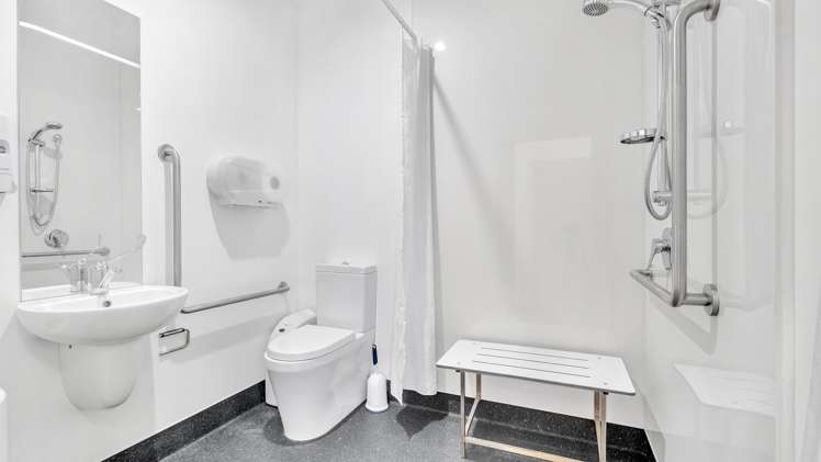 4/7 Sir Gil Simpson Drive Burnside_12