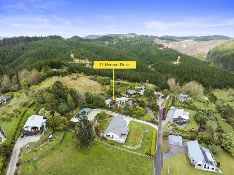 51 Herbert Drive Whangamata_16