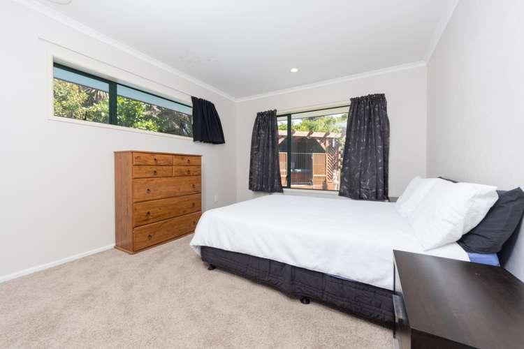 3 Crannog Fen Wattle Downs_15