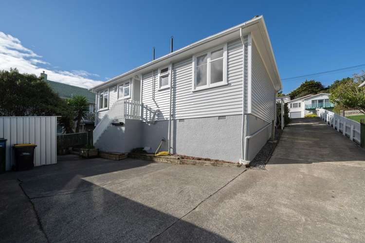 44 Taylor Terrace Tawa_16