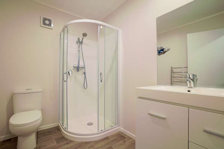 12 Miro Avenue Omapere_11