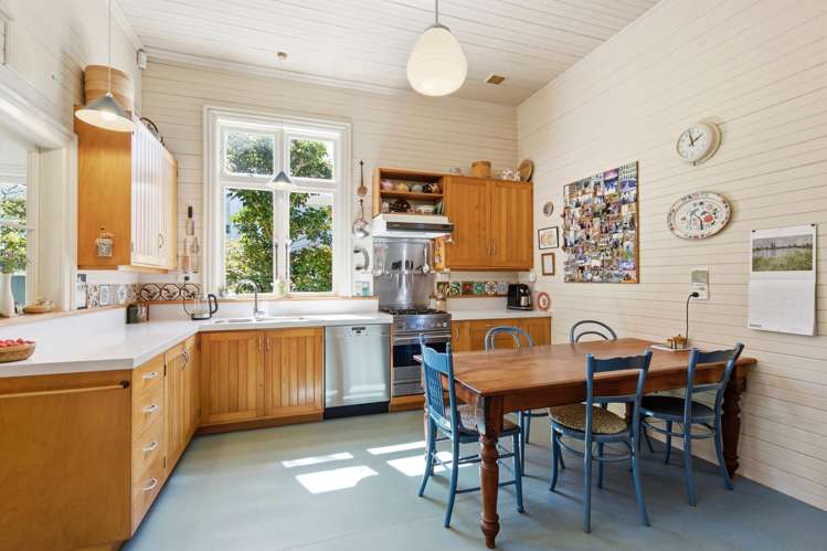 12 Fairview Crescent Kelburn_10