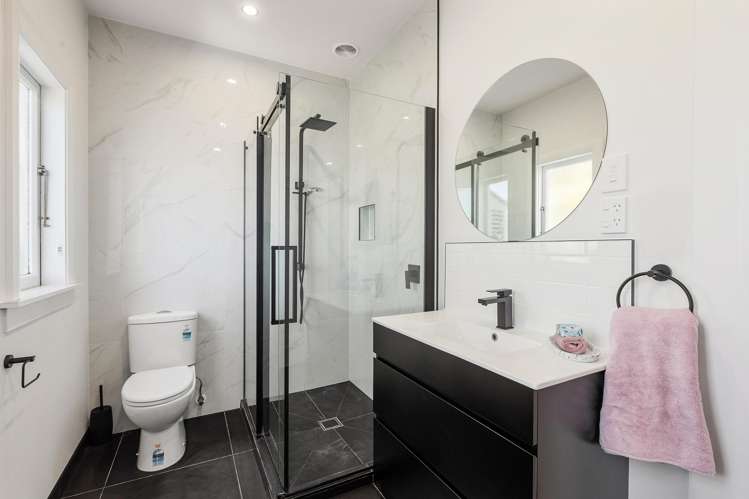 56 Eden Street Island Bay_10