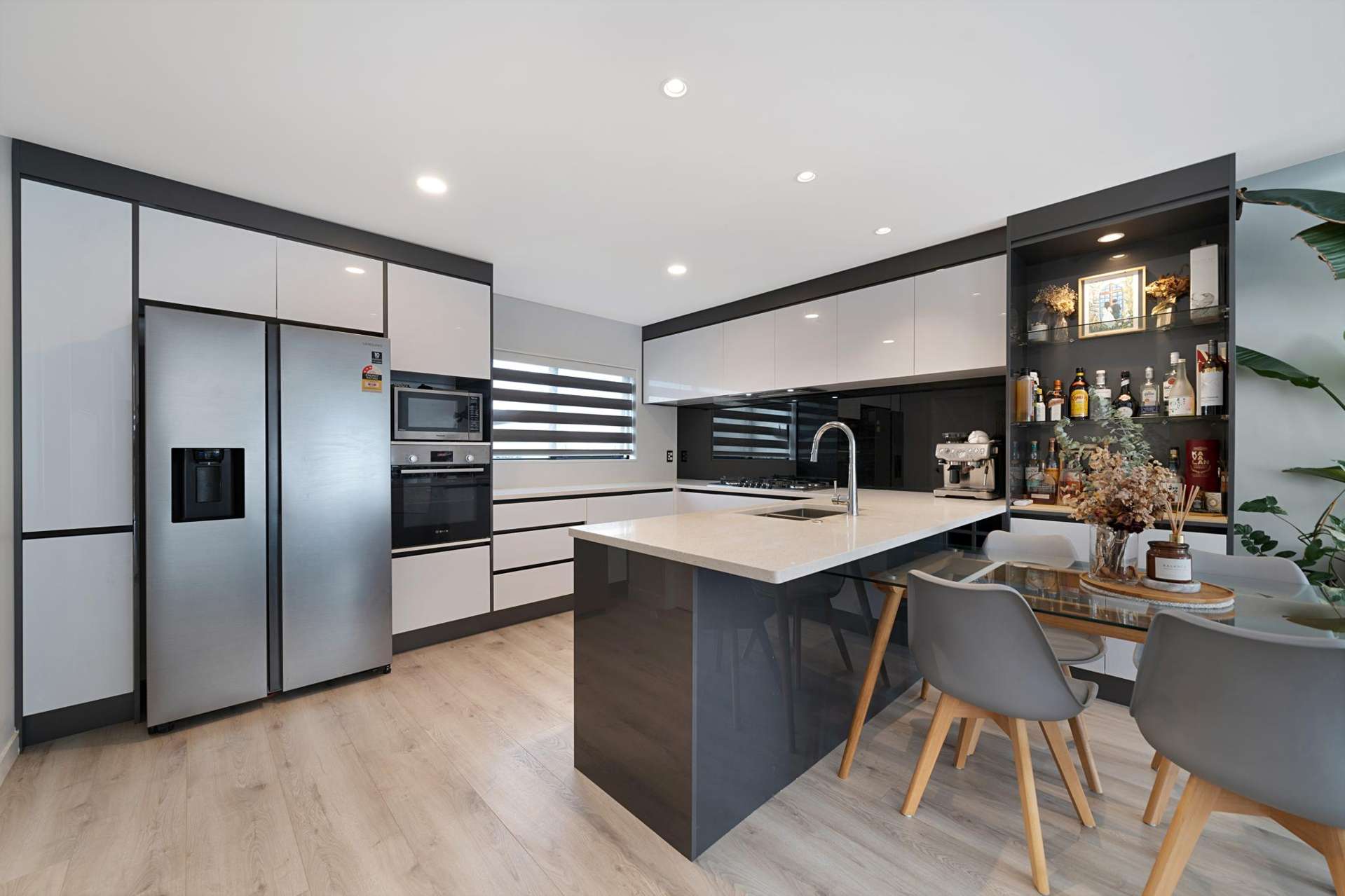 6 Meritage Lane Te Atatu South_0