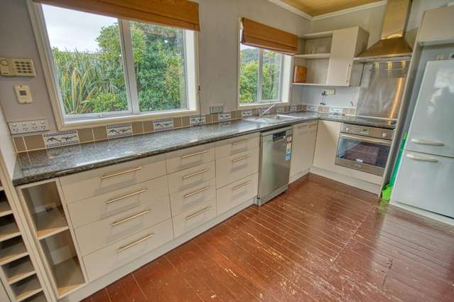 1307 Coast Road Nine Mile_4