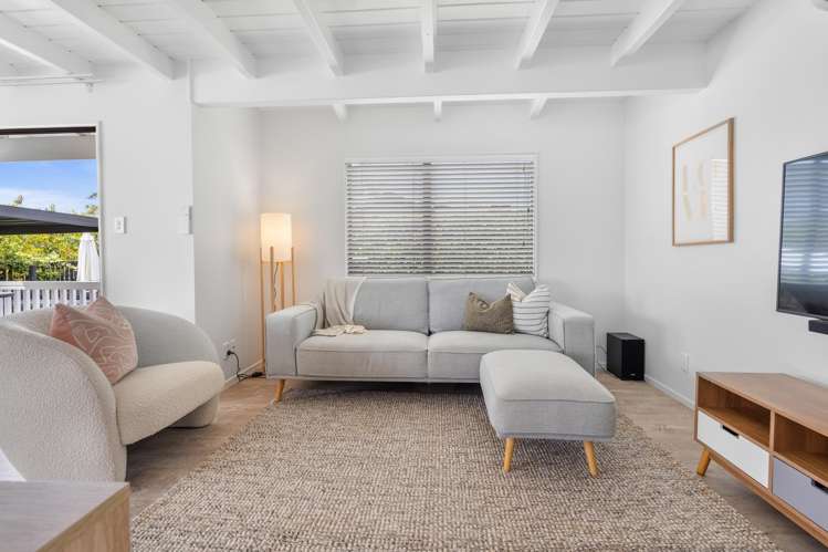 16b Bay Street Red Beach_10