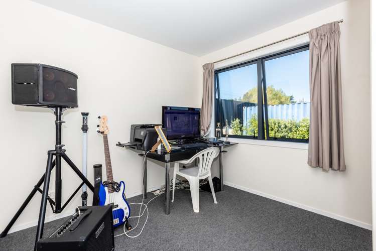 18 Tuamotu Park Wainui_11