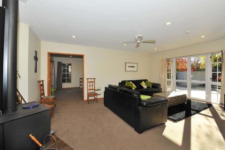 52 Regent'S Park Drive Casebrook_22