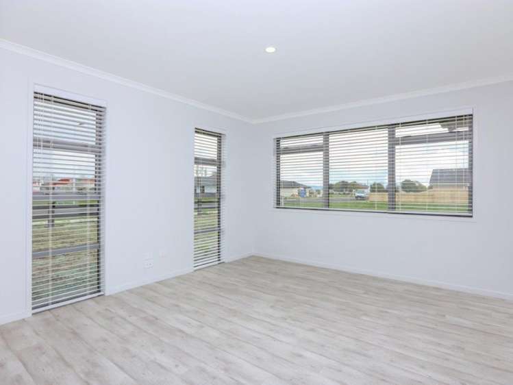 14 Costello Drive Ngatea_6