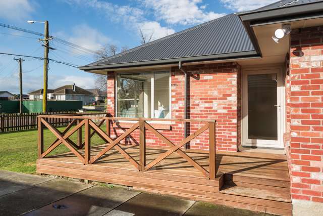 410 Breezes Road Aranui_1