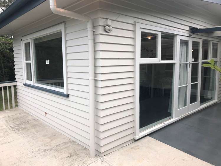 527 Whangaparaoa Road Stanmore Bay_10