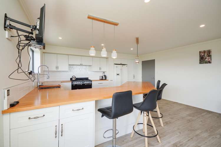 591 Omaui Road Omaui_15