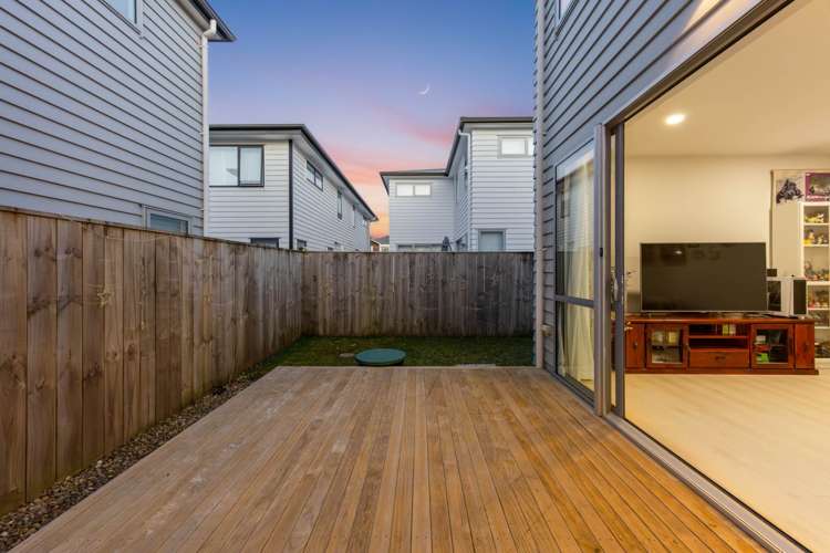 1 Silvereye Road Hobsonville_19
