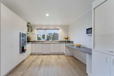 9 Arnold Savage Place_4