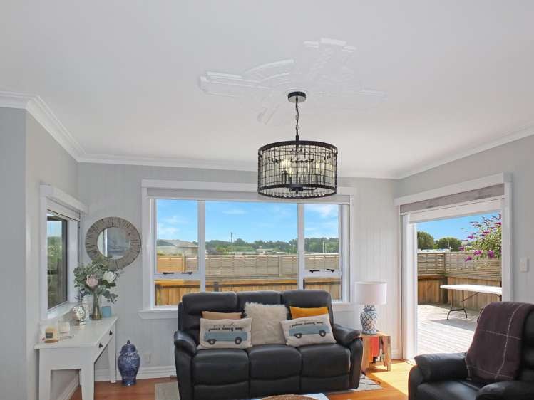 35 Nash Parade Foxton Beach_7