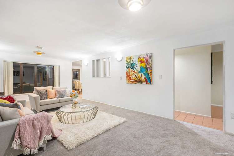 83 Carnoustie Drive Wattle Downs_12