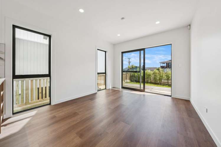 2C Rangitoto Terrace Milford_3