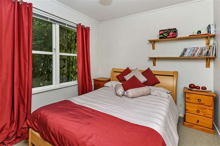 4/20 Seaview Road Castor Bay_7