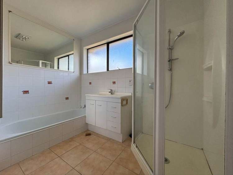 11a Mongorry Place Mt Roskill_9