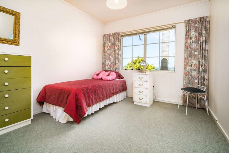 11 Evergreen Rise New Lynn_10